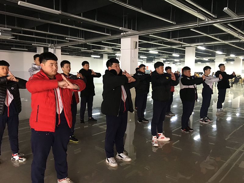 山东凯发k8国际学院开设武术特色课程